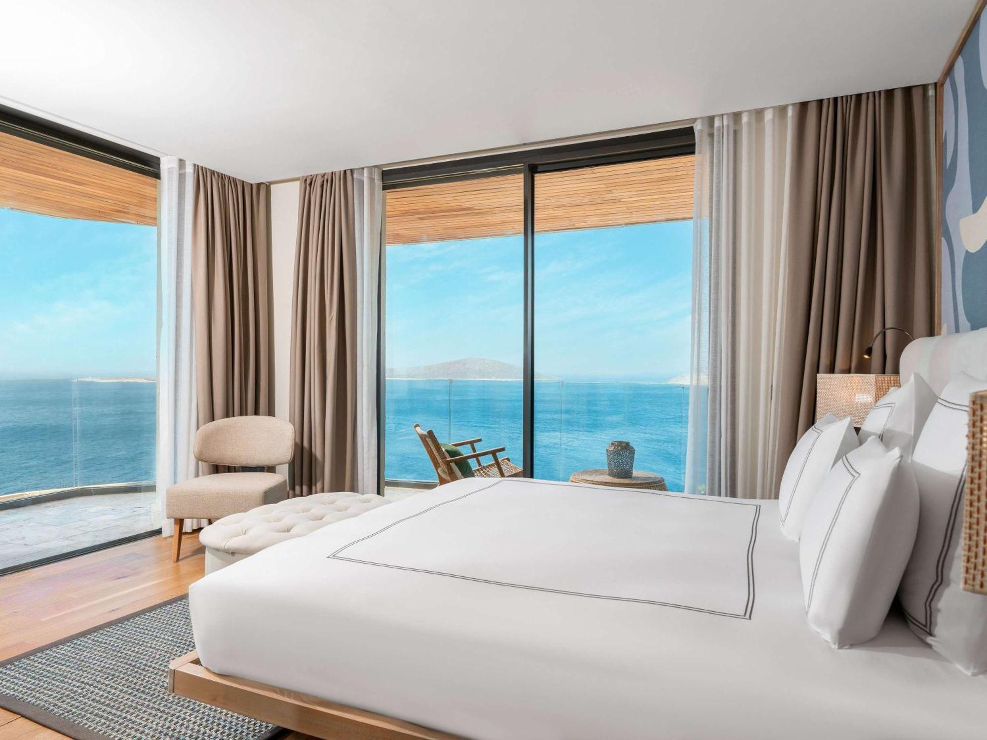 Swissotel Living Отель 5*